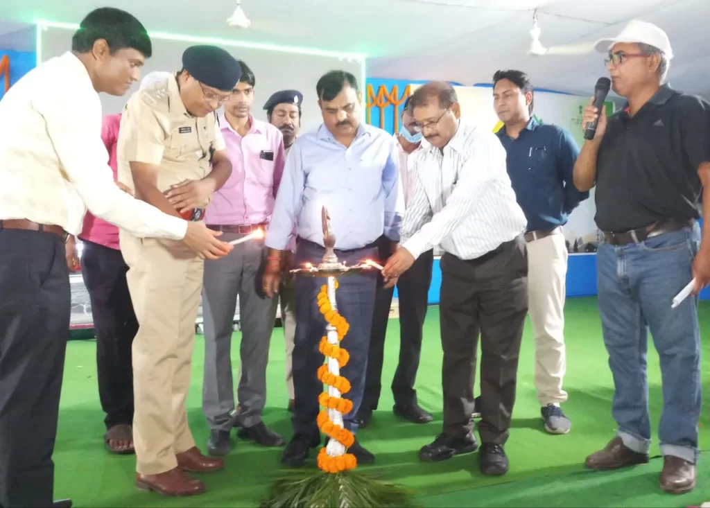 विकास के लिए बिजली जरूरी उप विकास आयुक्त शशि शेखर चौधरी