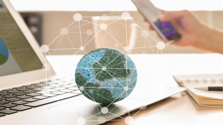 Navigating Complex Payroll Regulations Made Easy with Outsourcing